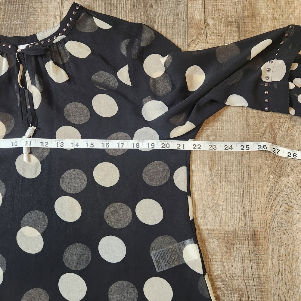 Chico's Polka Dot Womens 2 US 12 Black Cream Excellent Studded Chiffon Top - Picture 7 of 8